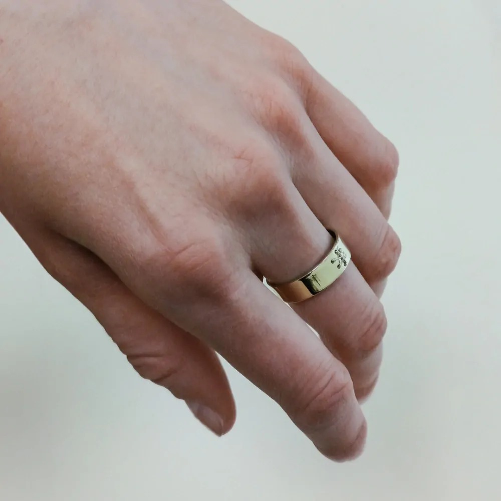 Věčný ornament, vyšívaný prsten ze žlutého a bílého zlata /14kt